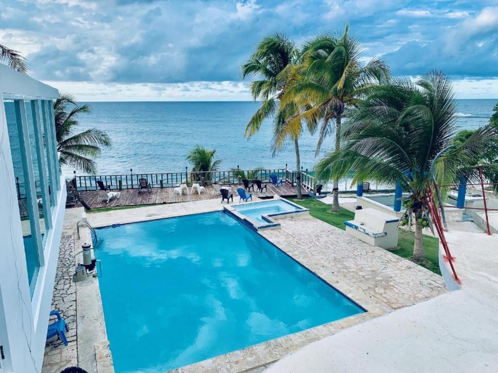 Ventana Va201 At Arecibo 681 Arecibo Ocean Drive Exterior foto